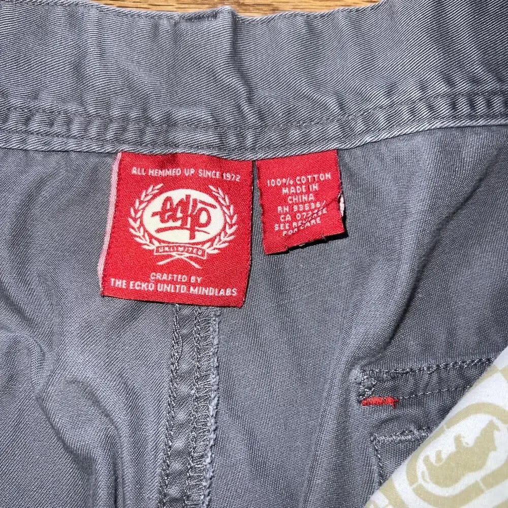 Ecko Unltd Shorts Mens 34 Gray Cargo Baggy Streetwear Hip Hop Wide Leg 90s Vtg